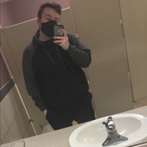 Meet your Posher, Justin